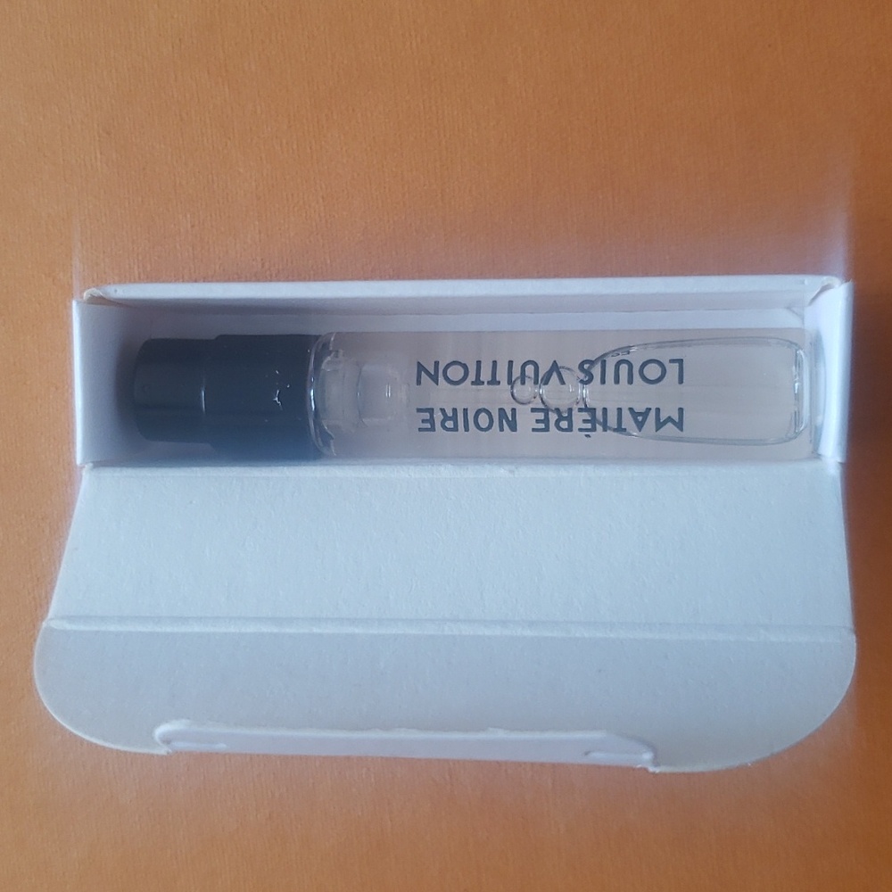 Louis Vuitton Matiere Noire 2 ml sample